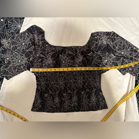 Cobweb CVLT Oblong Box Tangled Web Victoria Top Spiderweb Print BNWT - Picture 7 of 9